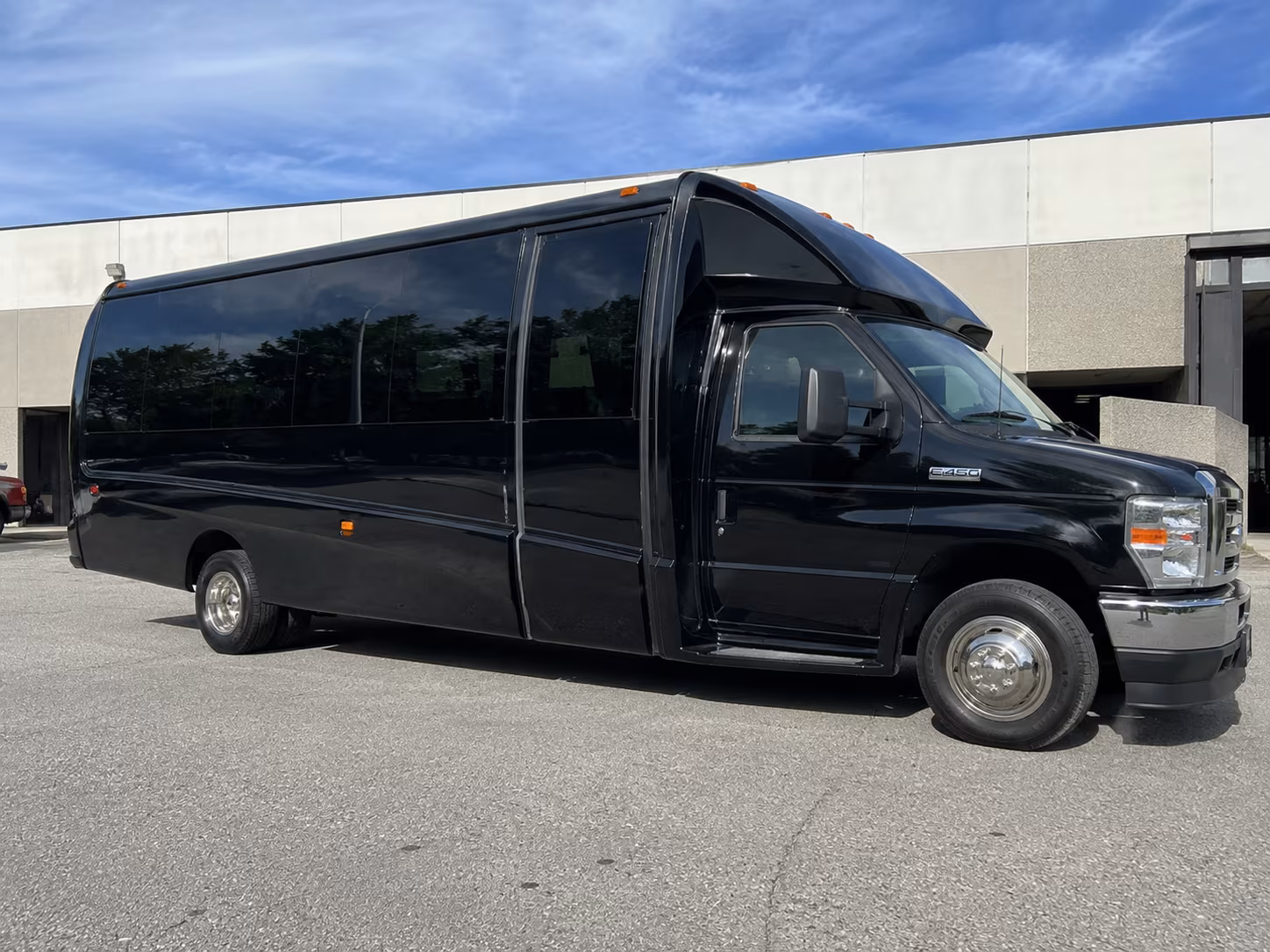 music festival buses for lone star park events and outdoor concerts near mansfield