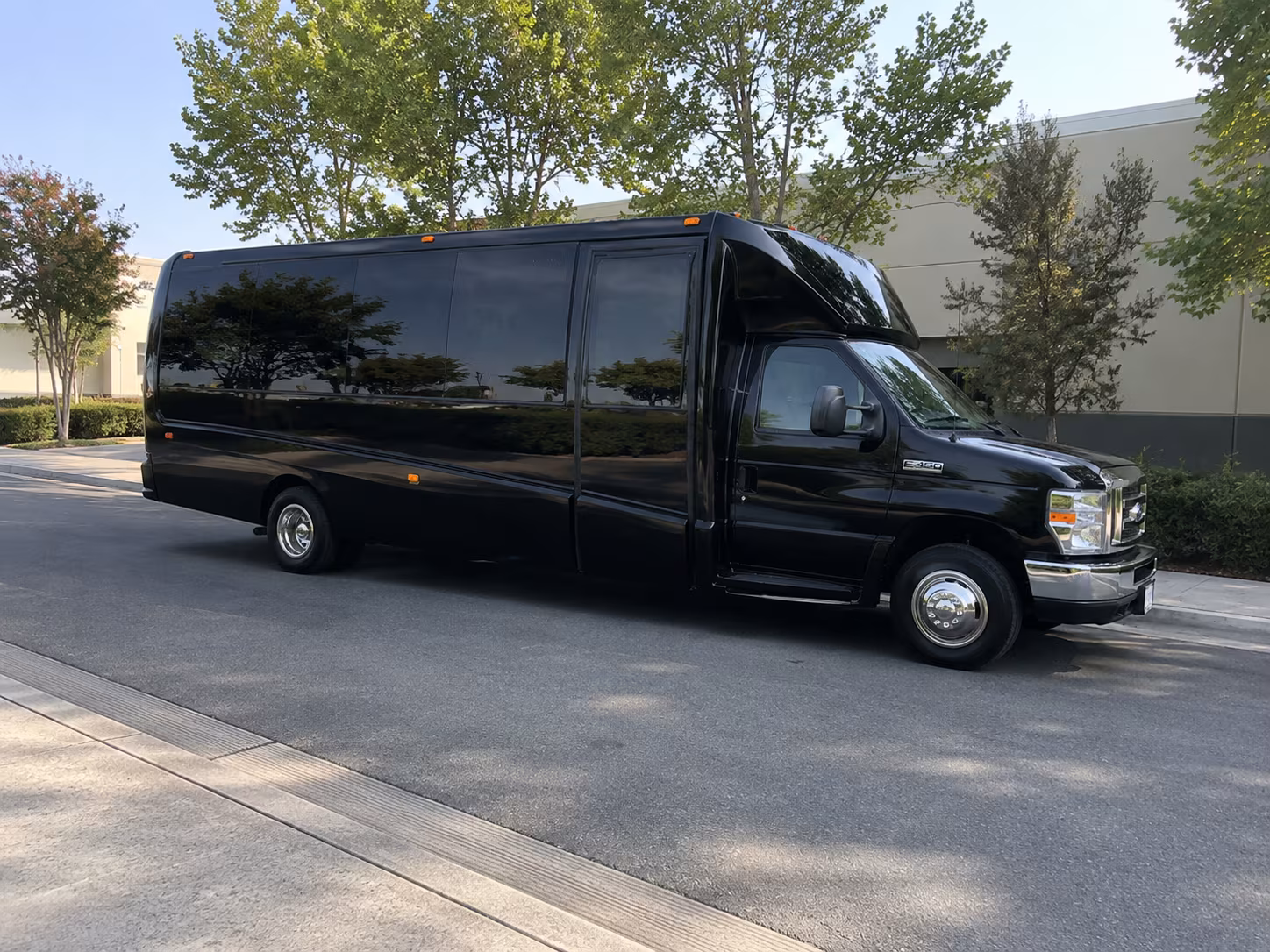 party buses for bachelorette wine tours out of mansfield