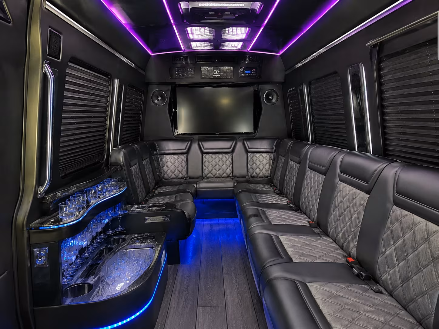 smooth bus transportation to mansfield and fort worth sporting events